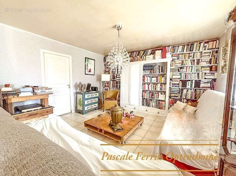 BEAUCHALOT 31360 - Charmante Maison Plain-pied T5 - 104m² - 4 Chambres sur terrain de 888m² - photo 7