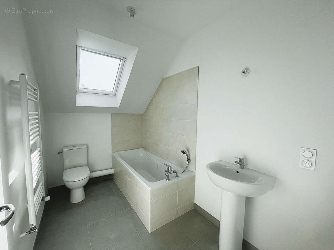 Maison à SAINT-PRIX