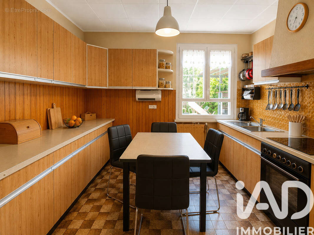 Photo 3 - Maison à SAINT-ESTEVE