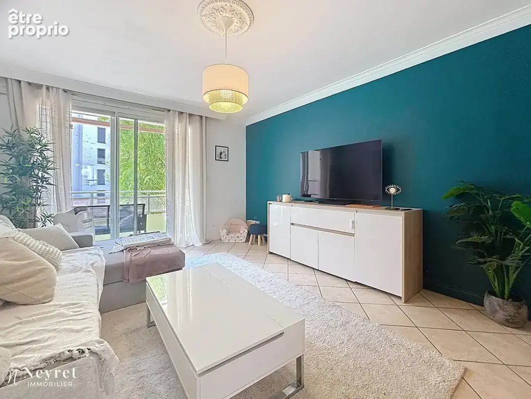 Appartement Lyon 7 - T3 68m2 - 2 chambres - balcon - photo 3