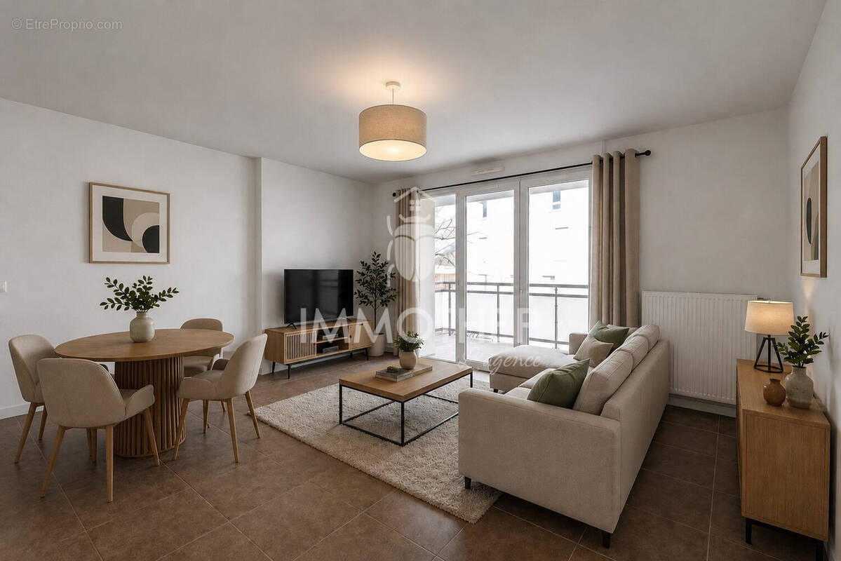 Appartement à MEYLAN