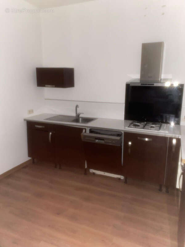 Maison à MONTELIMAR