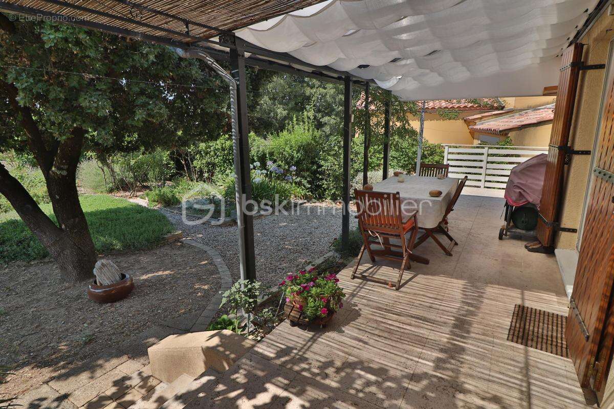 2 maisons individuelles mitoyennes sur 815m² de terrain - photo 14