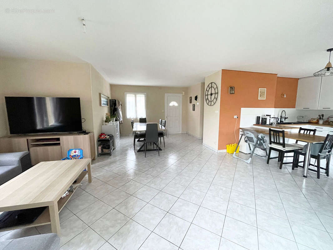 Maison à SAINT-ANDRE-DE-LA-MARCHE