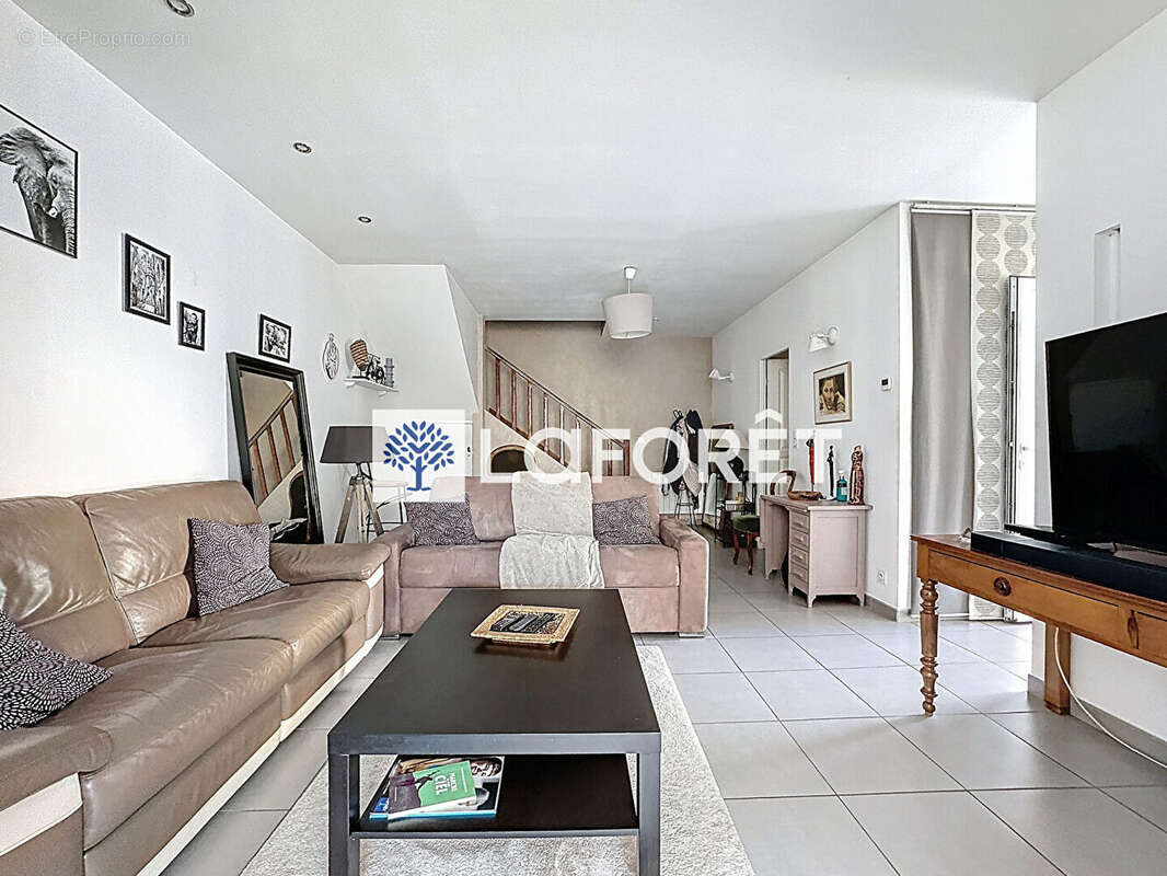 Maison Saint Maurice De Beynost 3 pièces 77.50 m2 - 169m² terrain - garage - photo 7