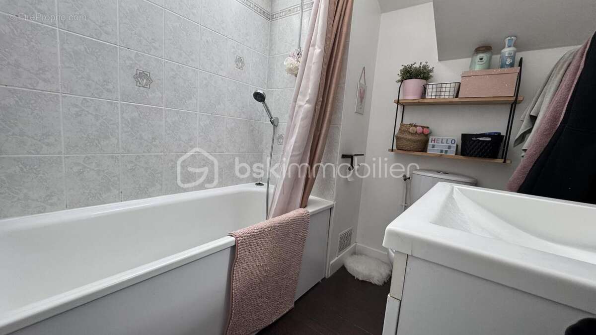 Maison à SAINT-GERMAIN-LES-CORBEIL