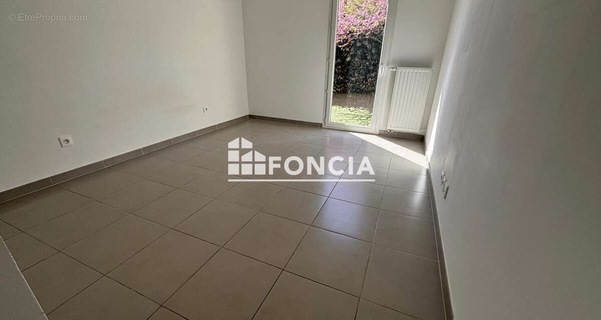 Appartement à HYERES