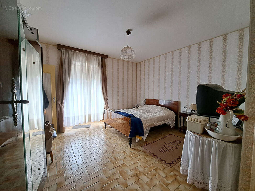 Maison à CREHEN