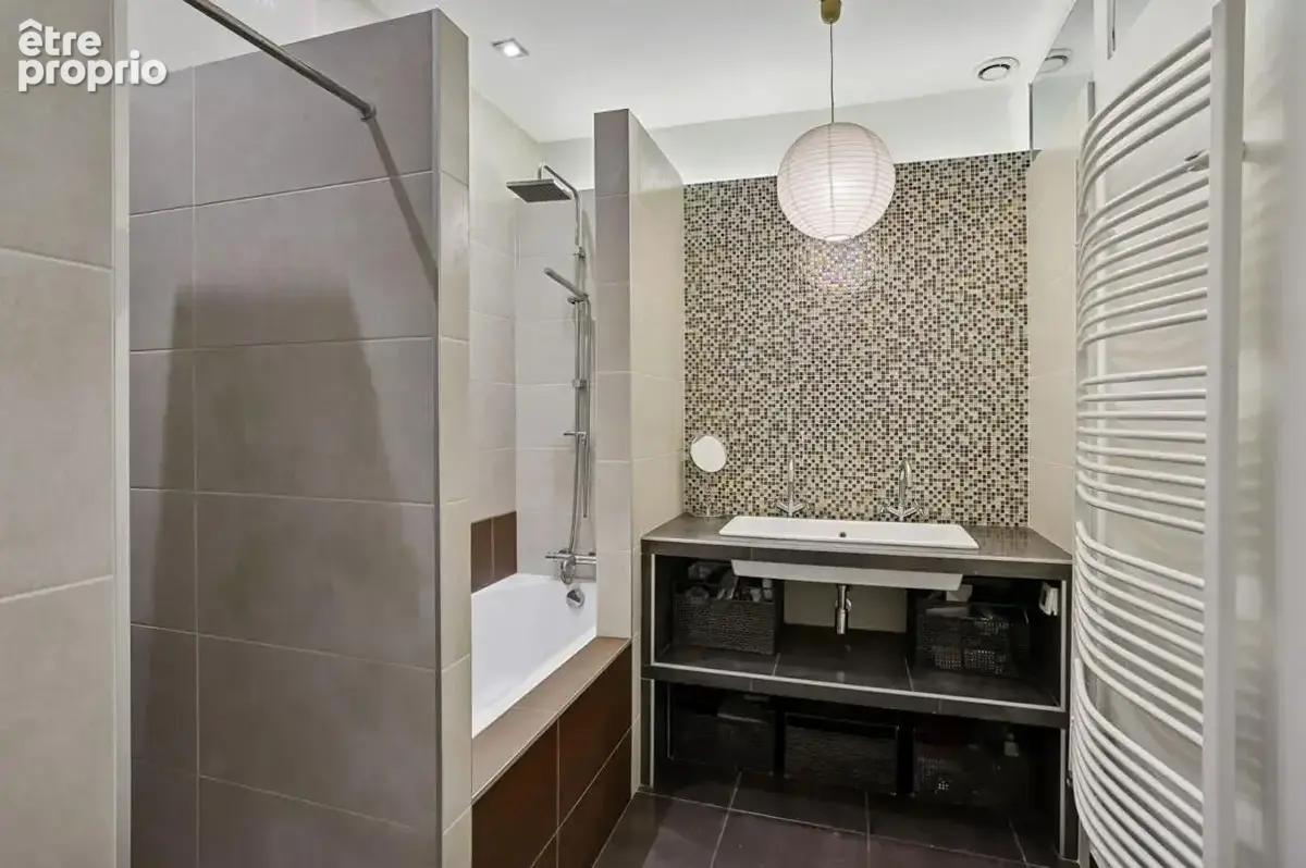 Appartement charmant type T3/T4 de 98 m2 avec une jolie vue dégagée et sans vis à vis - photo 10