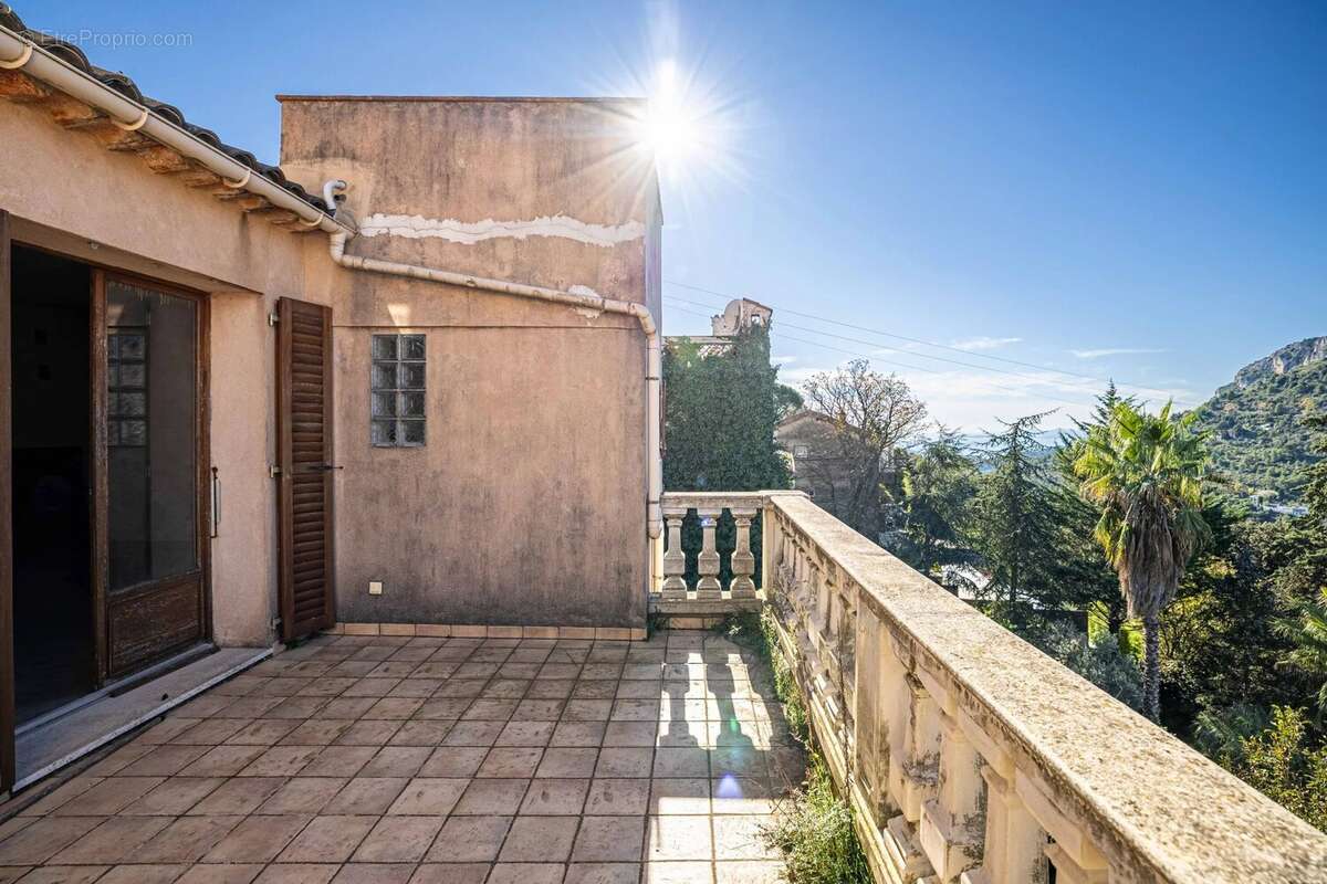 Maison à LA TURBIE