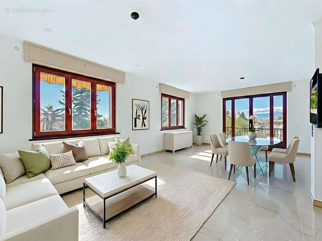 Maison à CHENS-SUR-LEMAN