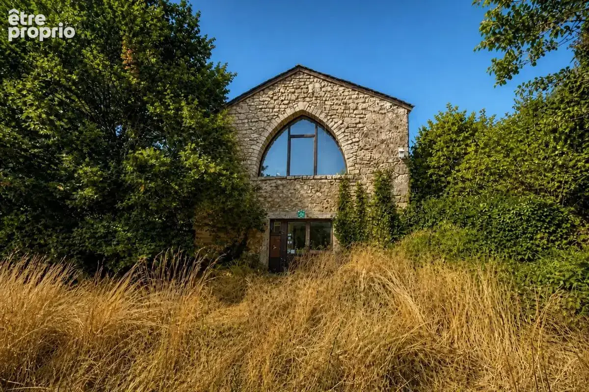 Maison de 11 pièces de 185 m² + 335 m2 de dépendance à La Tieule - photo 3
