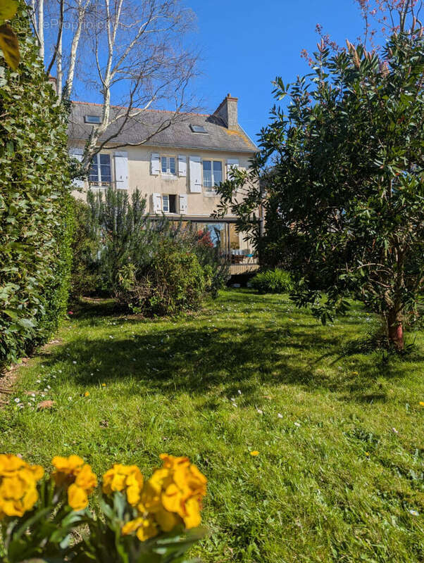 Maison à SAINT-POL-DE-LEON