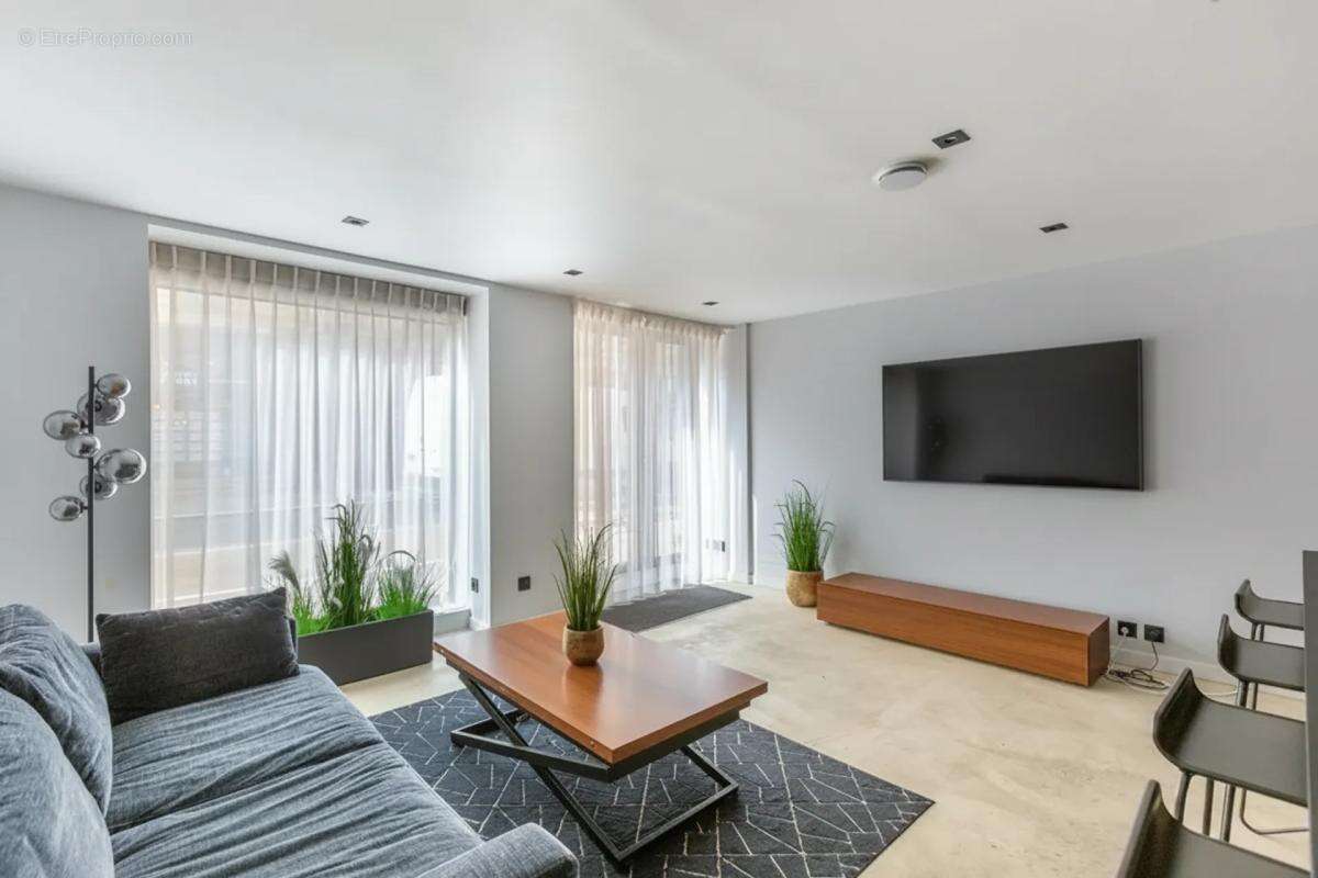 Lofts d’architecte communicants avec espace spa haut de gamme – - photo 2