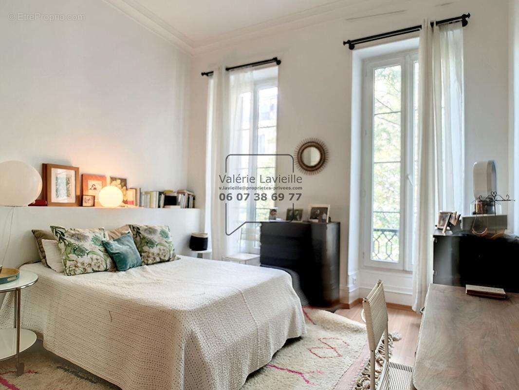 Appartement à MARSEILLE-6E