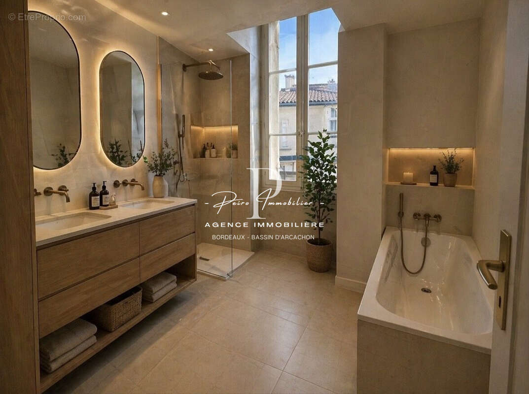Appartement à BORDEAUX