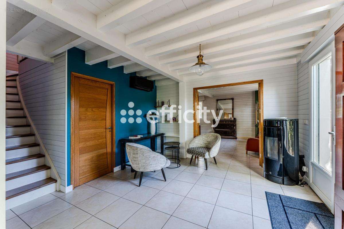Maison 225 m² à Gujan-Mestras  - photo 13