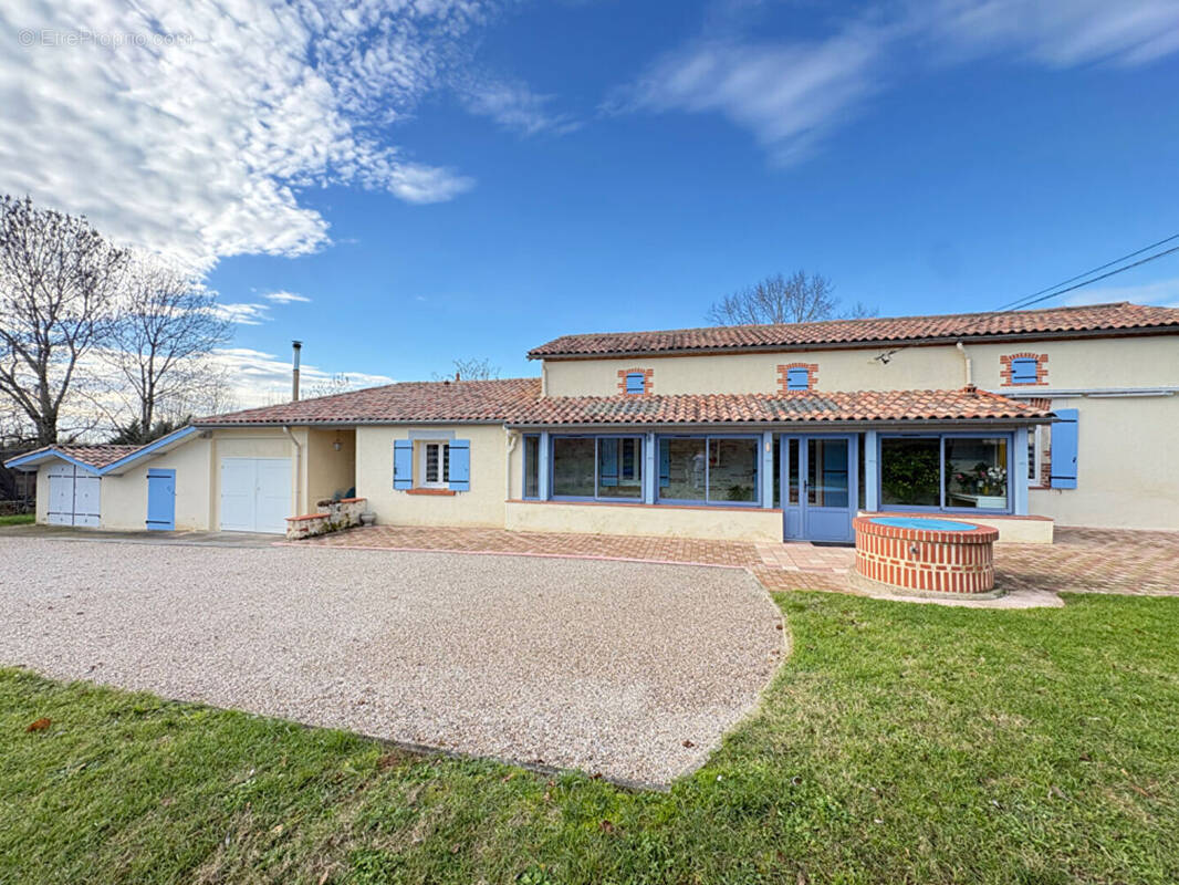 Maison à VILLENEUVE-SUR-LOT