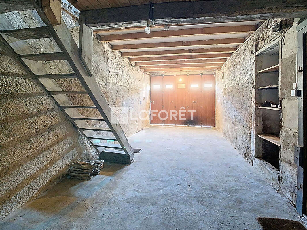 Maison à MAXEY-SUR-VAISE