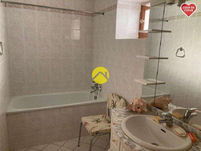 Ensemble immobilier - photo 7