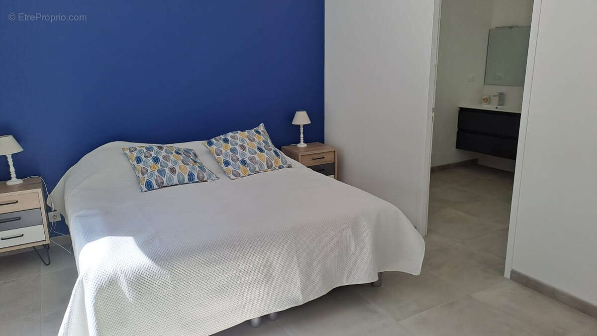 Maison à LES MATHES