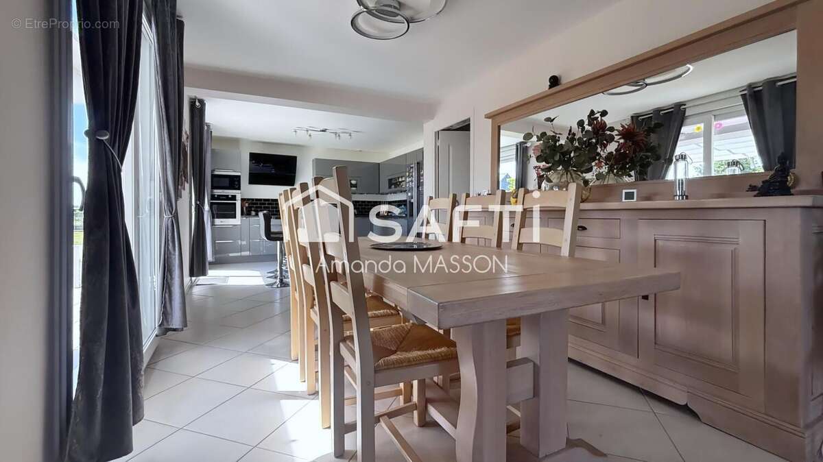Maison 150 m² à Collandres-Quincarnon  - photo 4