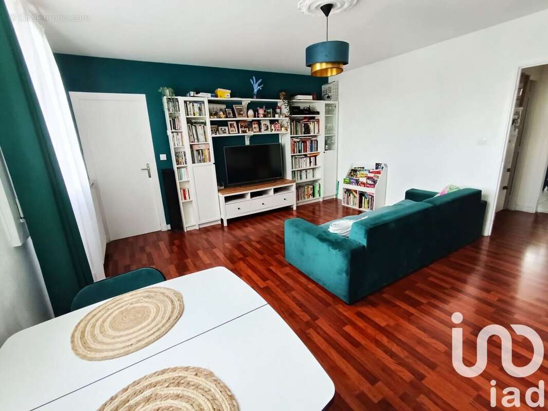 Photo 3 - Appartement à MORANGIS