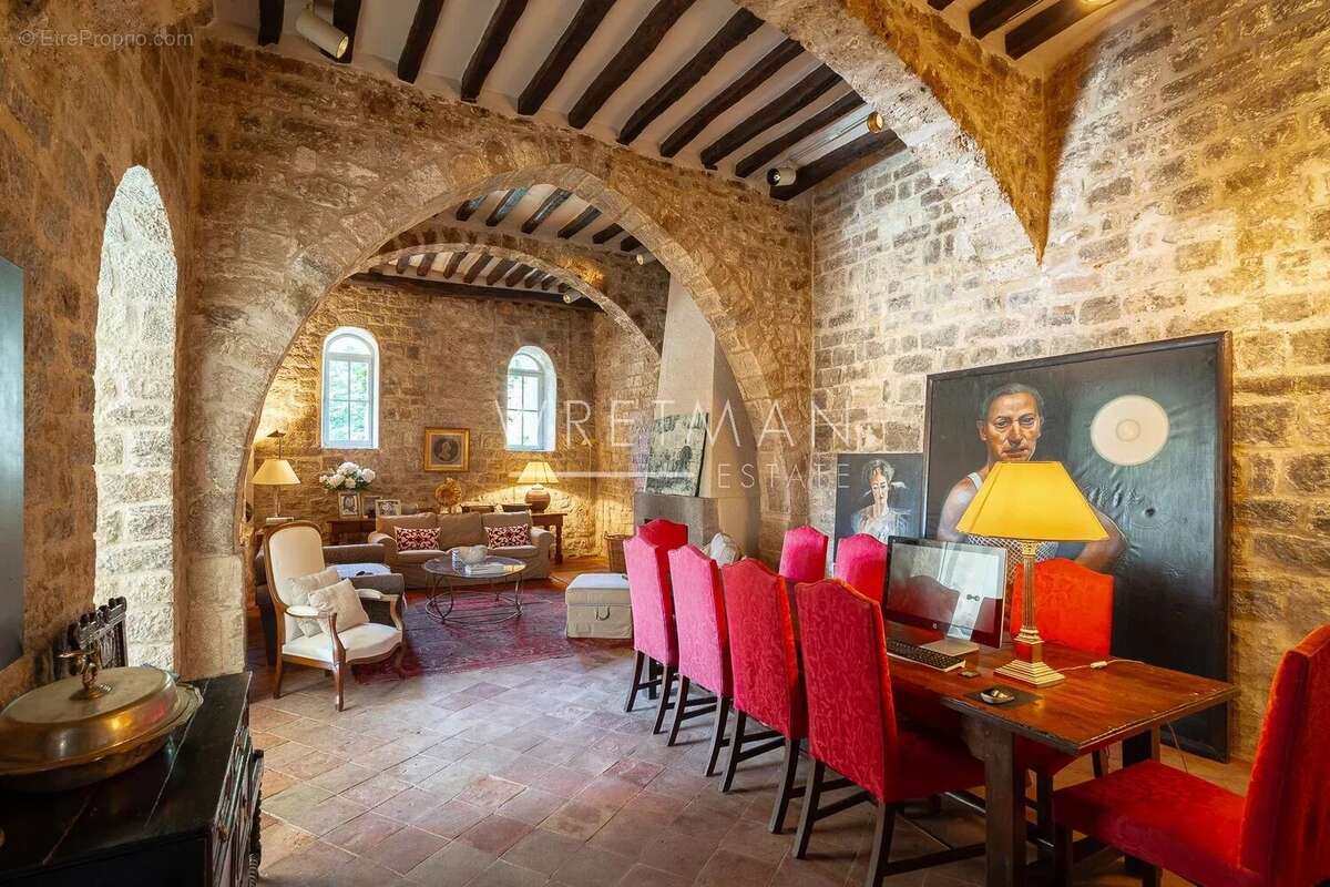 Maison à SEILLANS