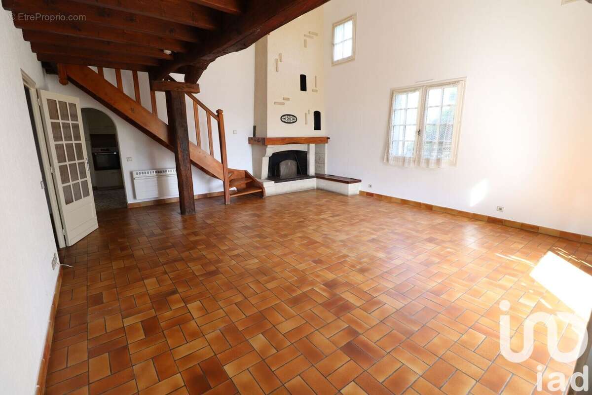 Photo 5 - Maison à MONTGUYON