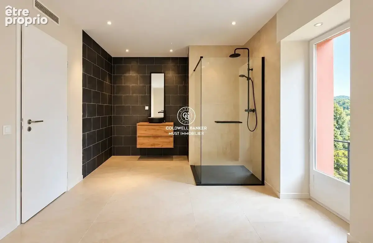 Port-vendres – loft d’exception de 300 m² à deux pas du port - photo 9