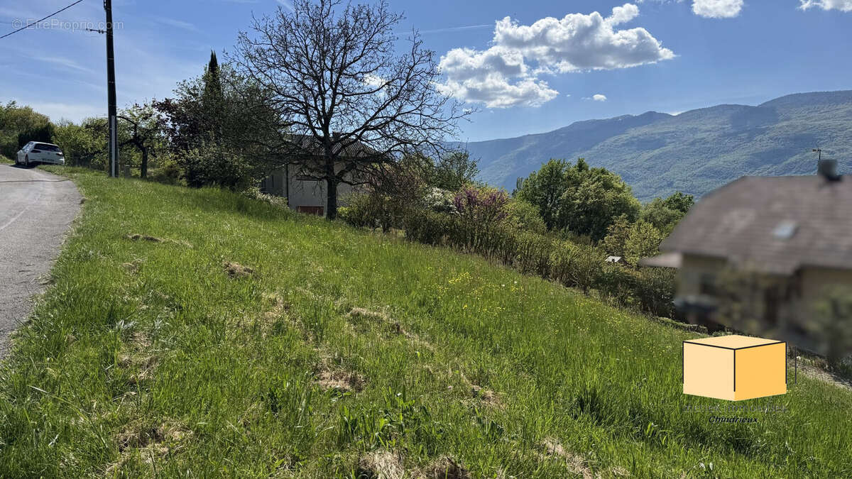 Terrain à SEYSSEL
