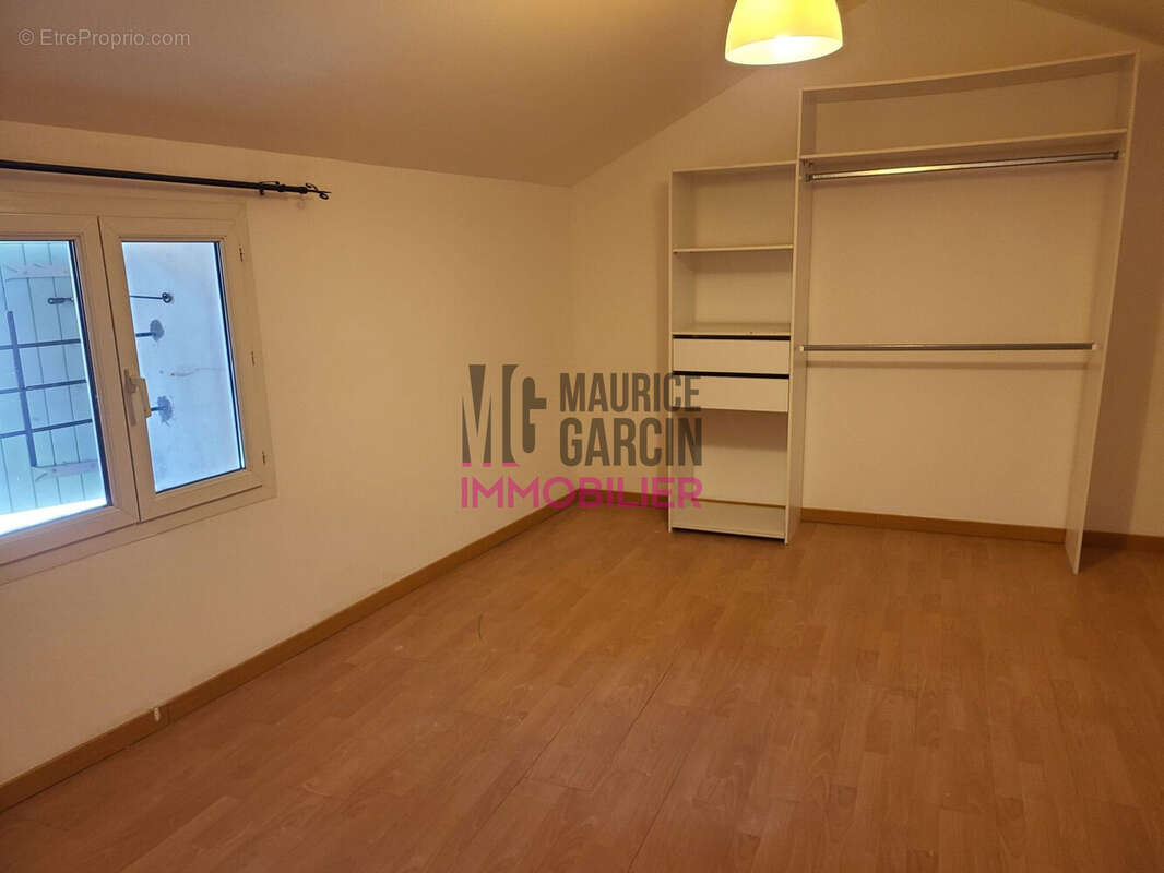 T3 - Appartement à SARRIANS