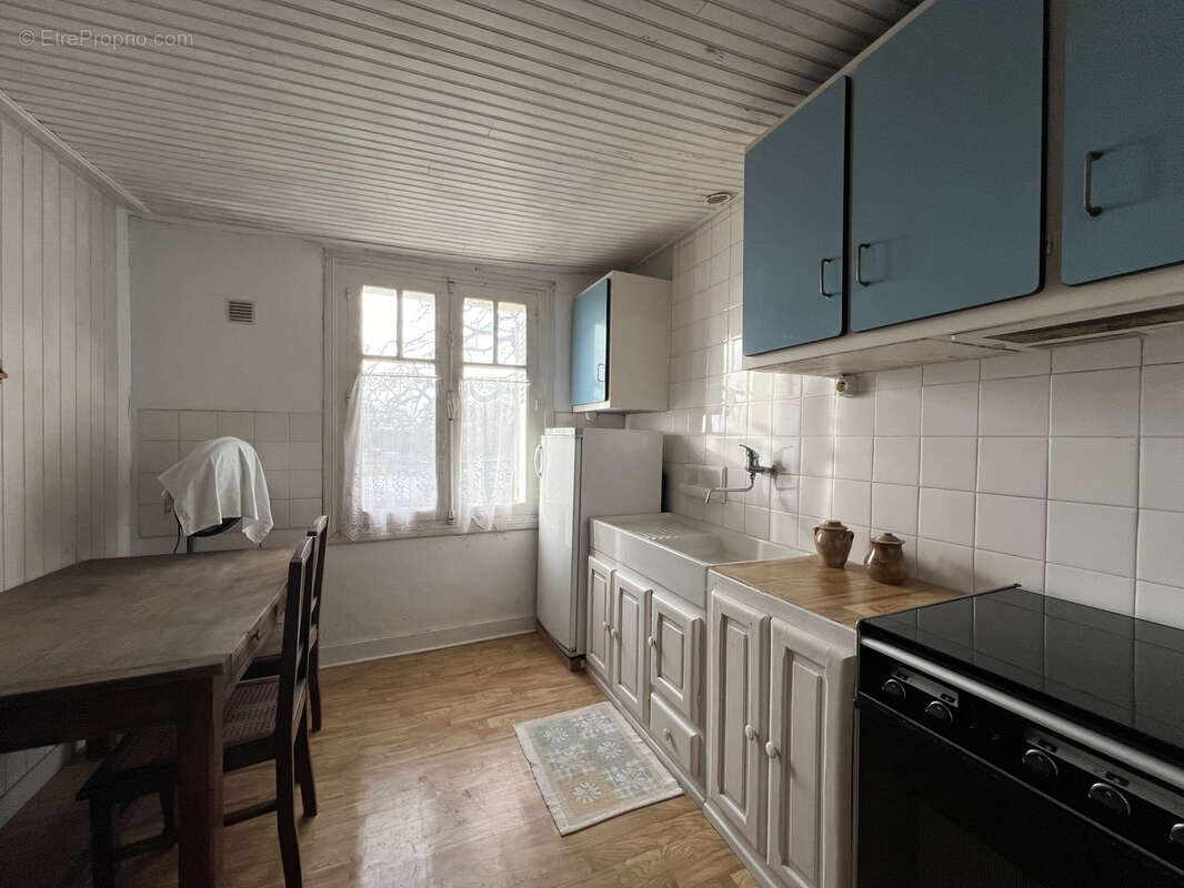 Maison à GROSBREUIL