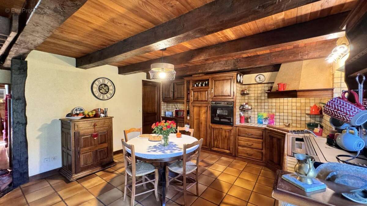 Maison à LUGAGNAC
