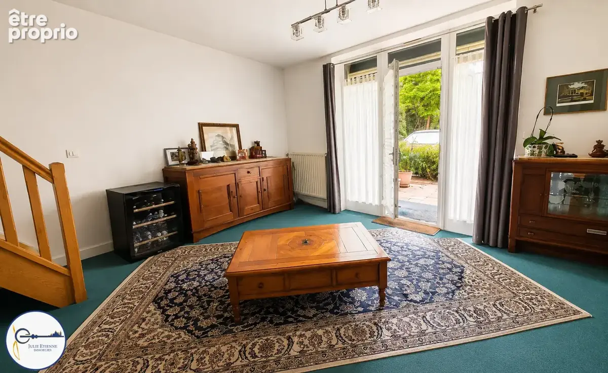 Appartement - 81,36 m2 - 7 pièces - photo 6