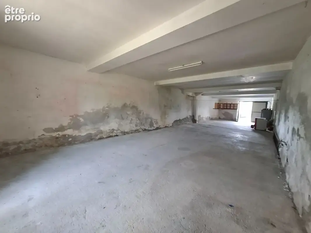 Photo Parking à Urrugne au prix de 80 000€