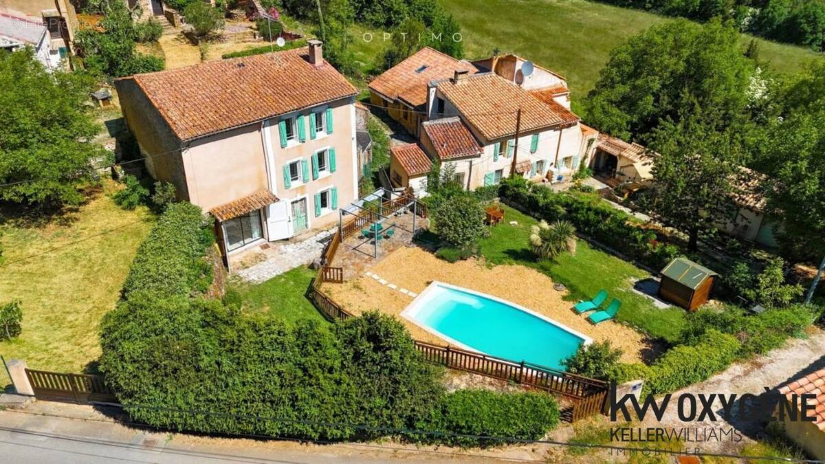 Maison à FERRIERES-POUSSAROU