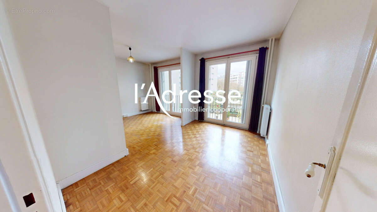 Appartement à PARIS-12E