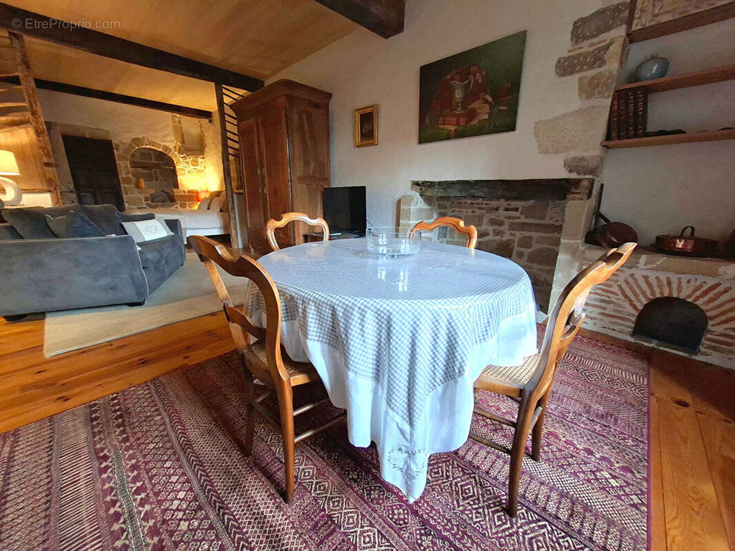 L'Héritage du Vicomte : Investissement d'Exception au Coeur de Beaulieu - photo 5