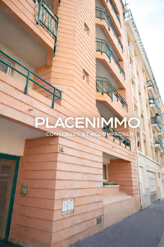 Appartement à LYON-7E