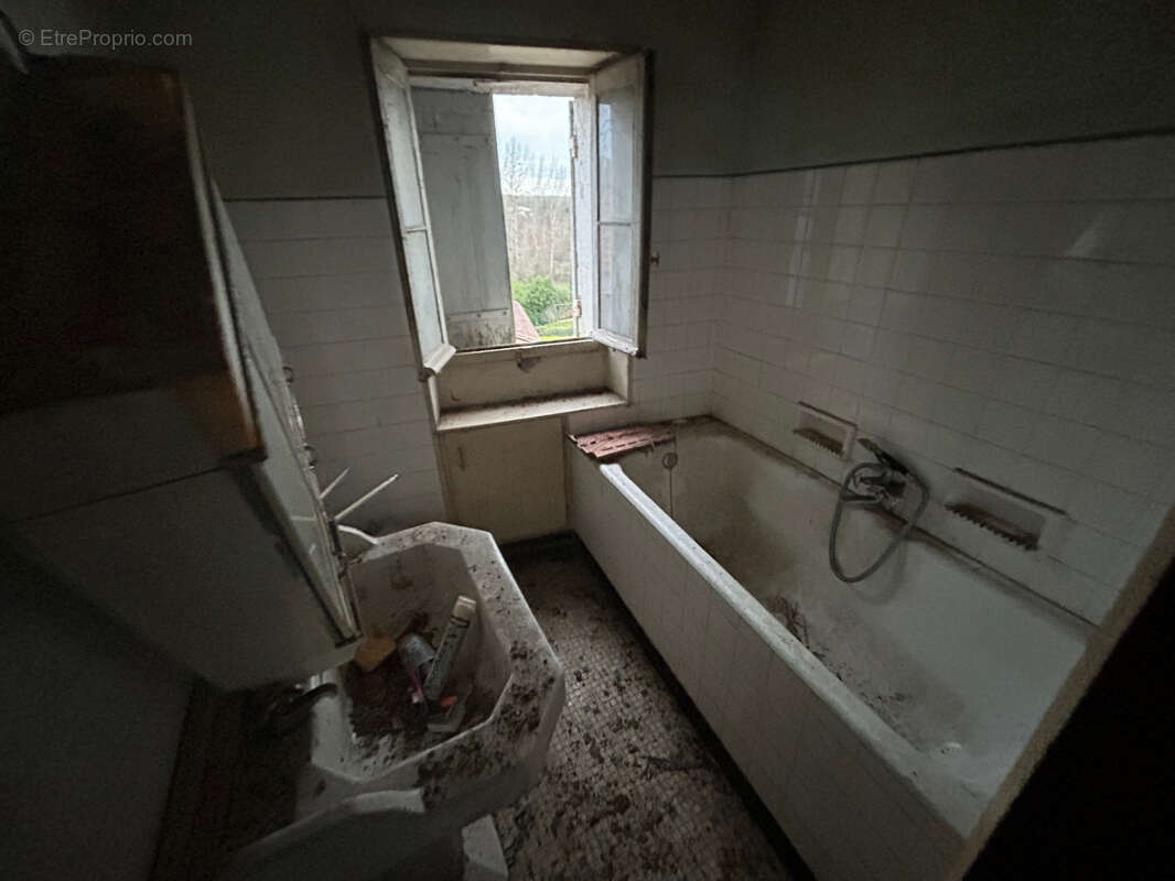 Maison à VILLAMBLARD