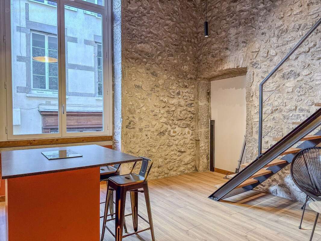 Appartement à GRENOBLE