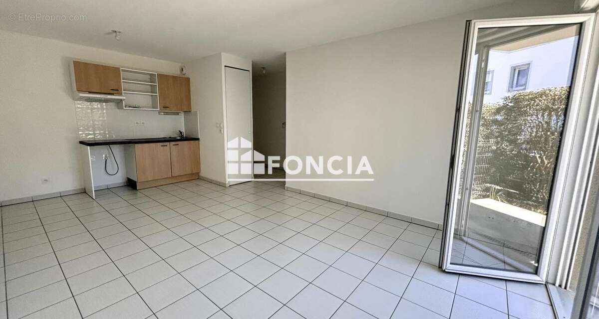 Appartement T3  parking - photo 3