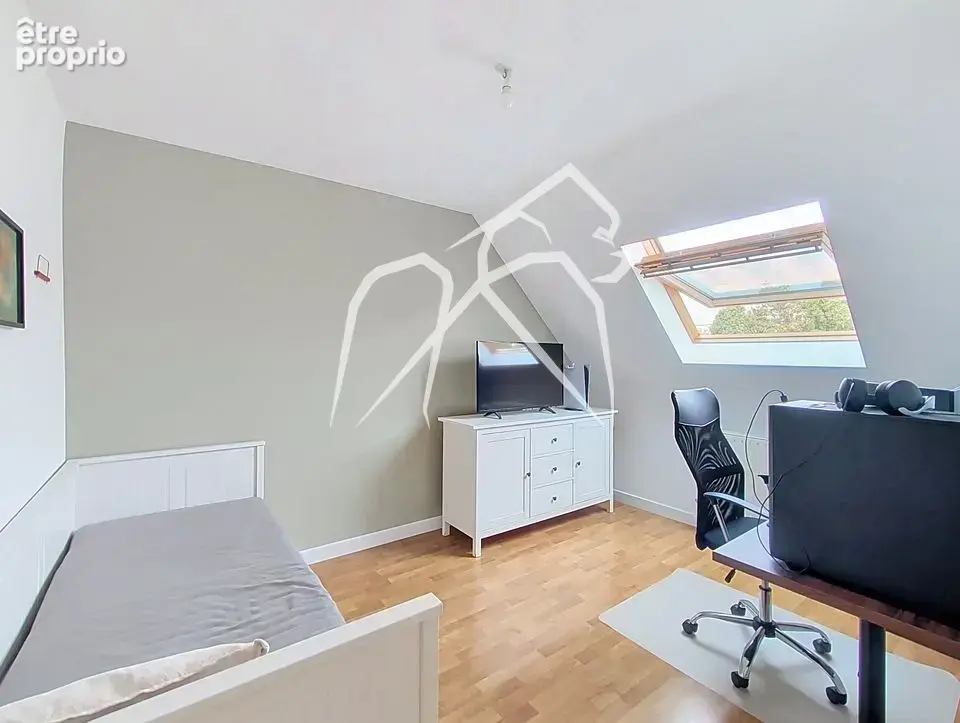 Maison mitoyenne  3 chambres  110m²  YMARE - photo 7