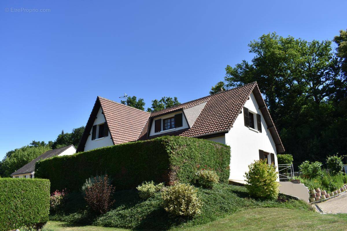 Maison à MONTFORT-SUR-RISLE
