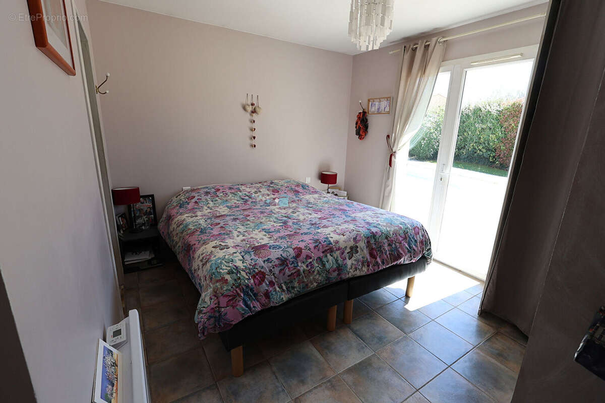 Villa Saint Cezaire Sur Siagne 120 m² sur 1208 m de terrain - photo 14