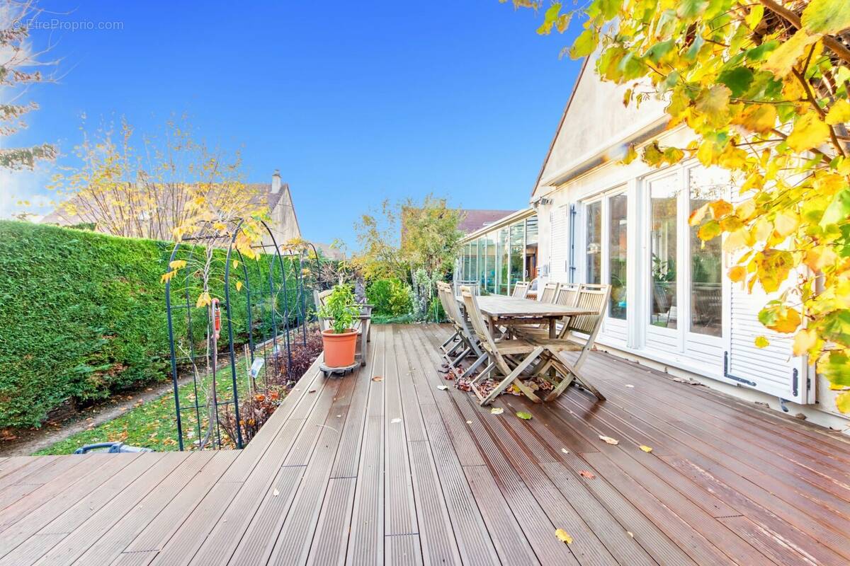 Maison à SUCY-EN-BRIE