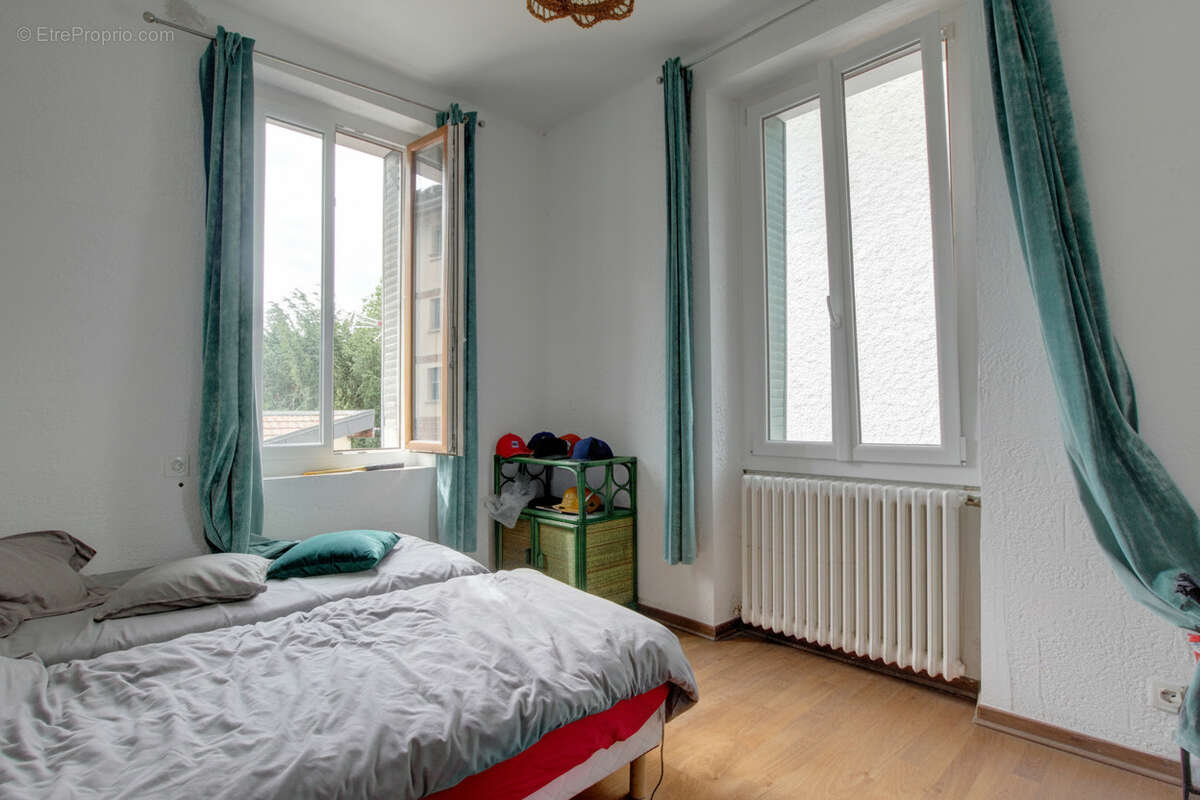 Appartement à AIX-LES-BAINS