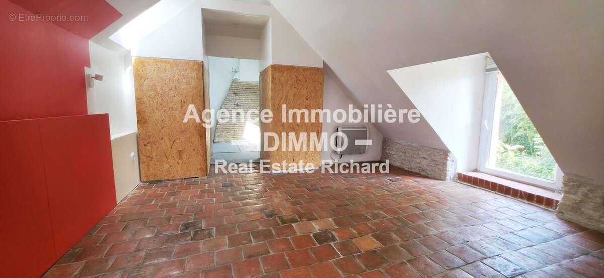 En exclusivité   véritable bijou au style maison d'architecte 202 m2 habitables à chapelon 45270 - photo 17