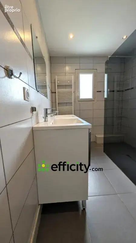 Maison 5 pièces 130 m² à vendre à Geovreissiat (01460) - photo 4